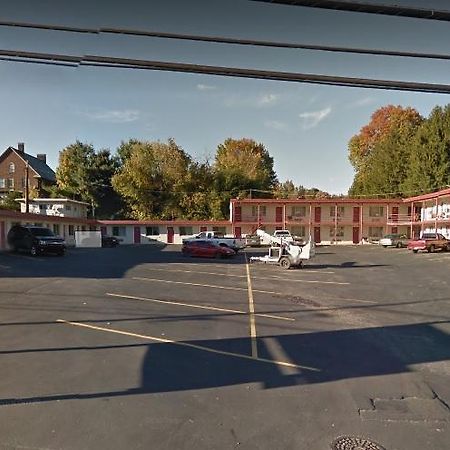 Holiday Motel Waynesburg Ngoại thất bức ảnh