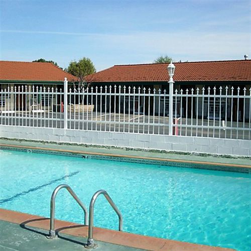 Holiday Motel Waynesburg Ngoại thất bức ảnh