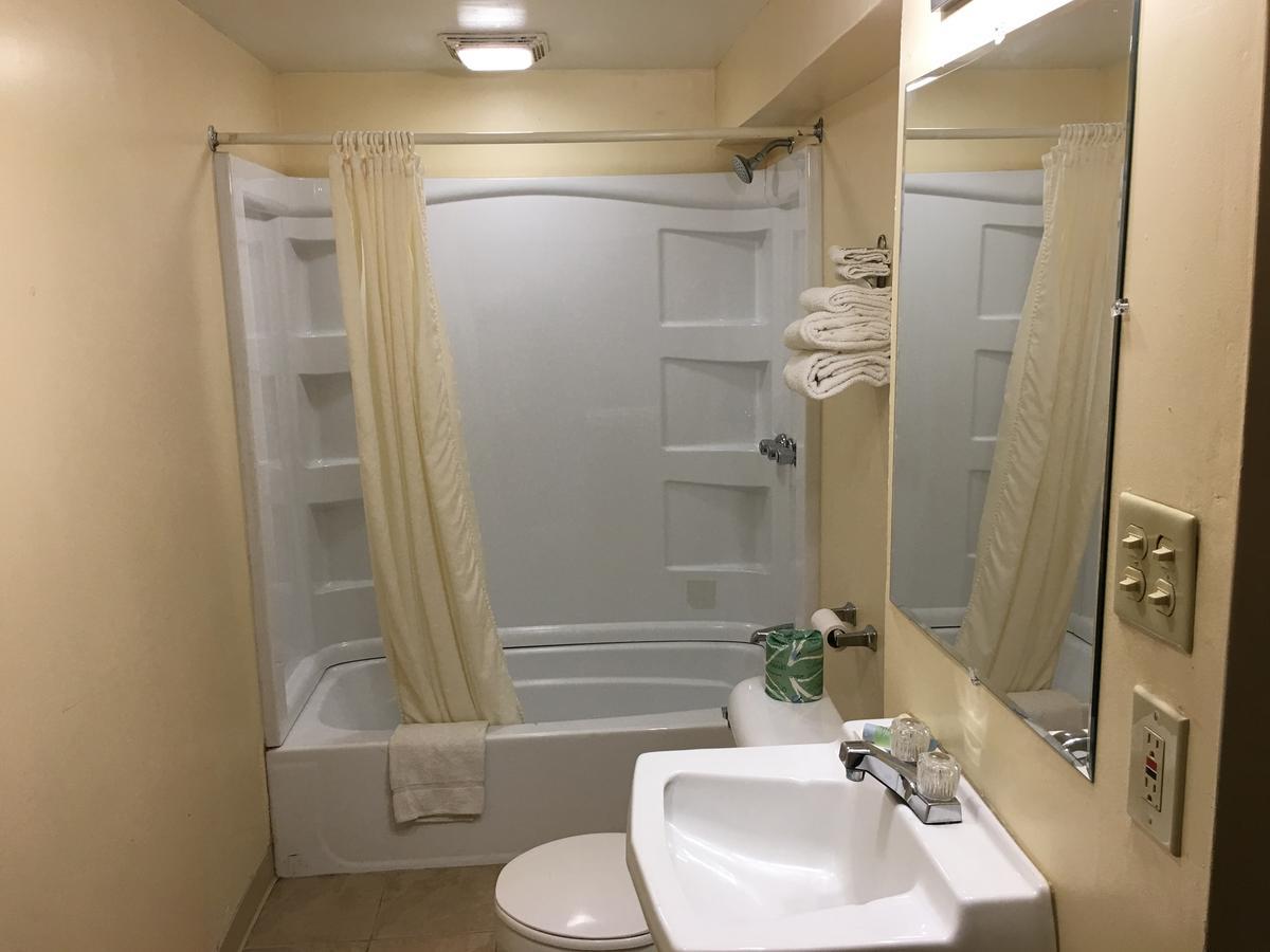 Holiday Motel Waynesburg Ngoại thất bức ảnh